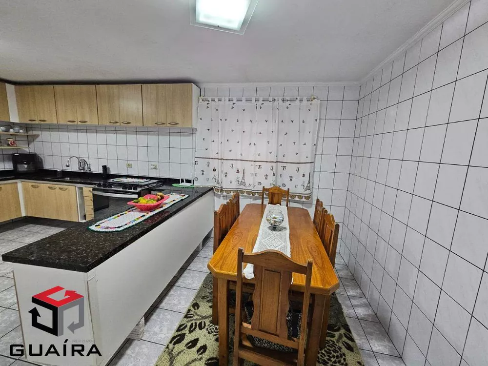 Sobrado à venda com 3 quartos, 260m² - Foto 2