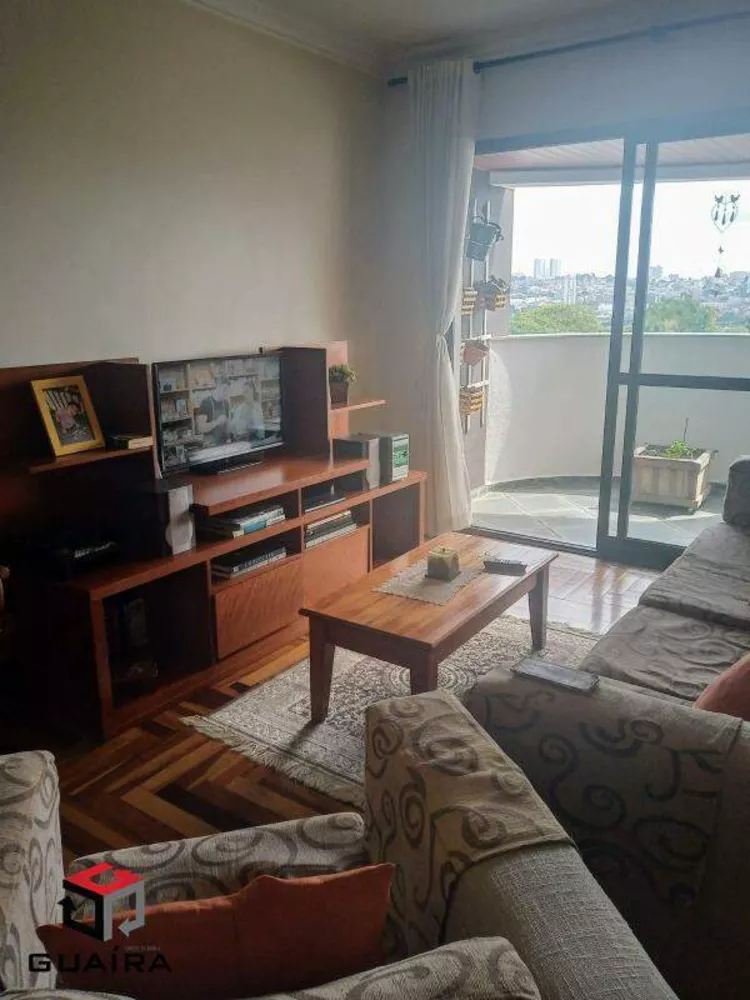 Apartamento à venda com 3 quartos, 130m² - Foto 1