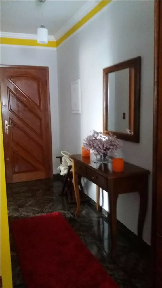 Apartamento à venda com 3 quartos, 98m² - Foto 2