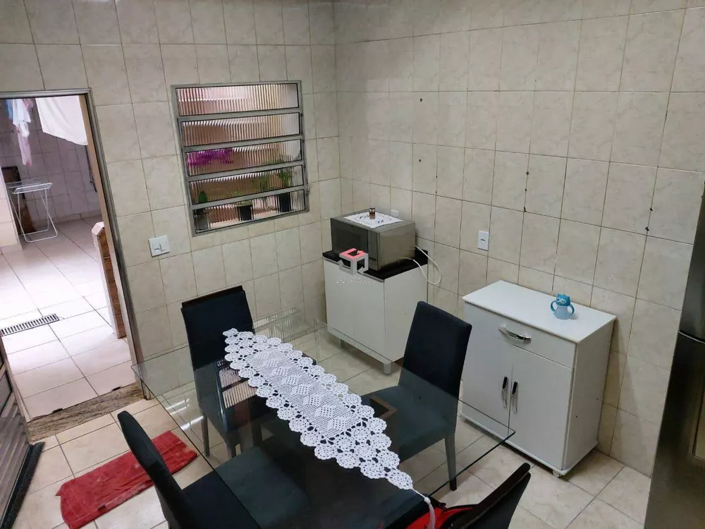 Sobrado à venda com 2 quartos, 145m² - Foto 2