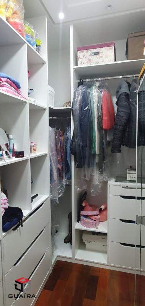 Sobrado à venda com 4 quartos, 221m² - Foto 2
