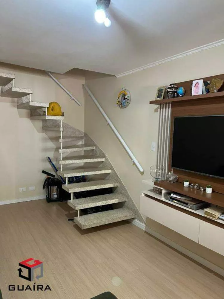 Sobrado à venda com 2 quartos, 90m² - Foto 2