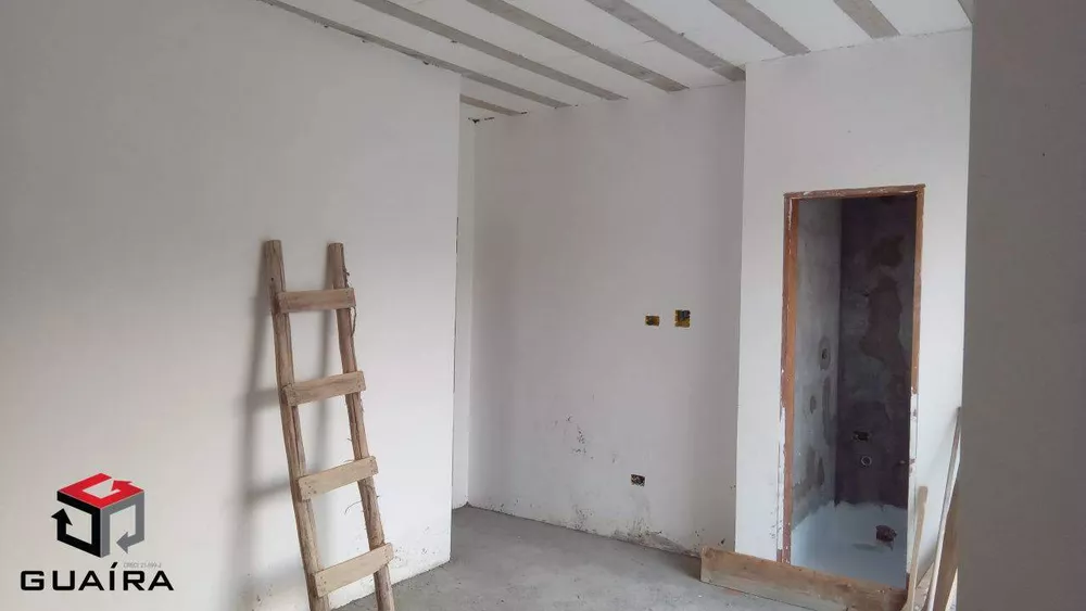 Sobrado à venda com 2 quartos, 112m² - Foto 2