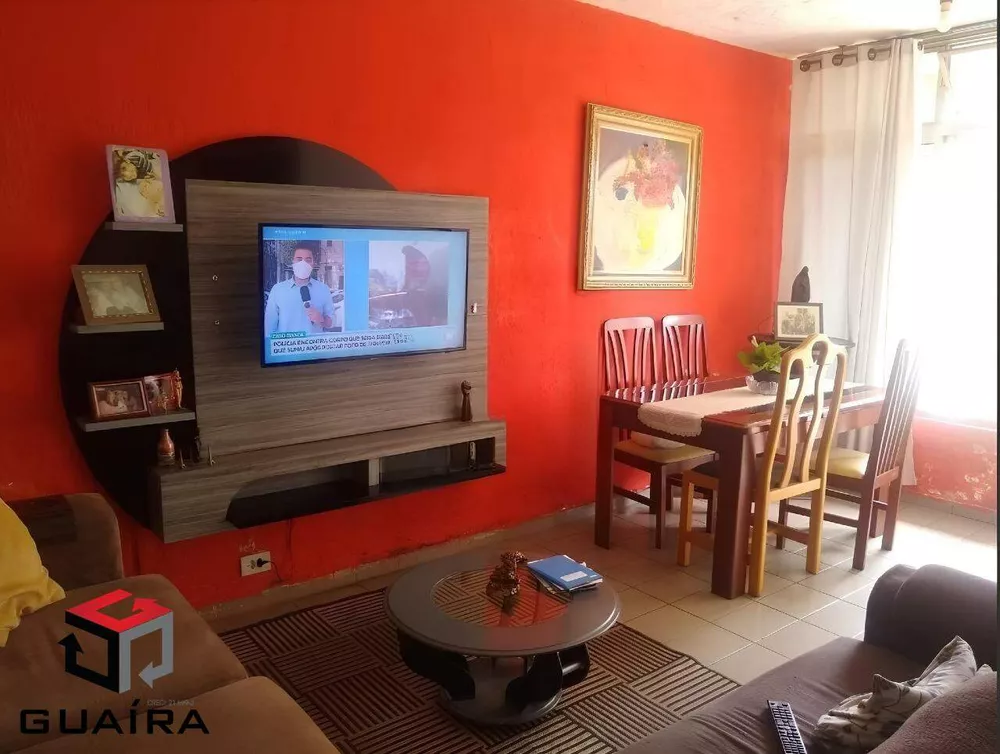 Casa à venda com 3 quartos, 101m² - Foto 1