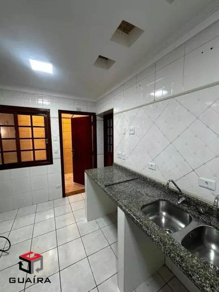 Sobrado para alugar com 6 quartos, 380m² - Foto 8