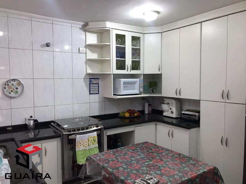 Sobrado para alugar com 5 quartos, 300m² - Foto 1