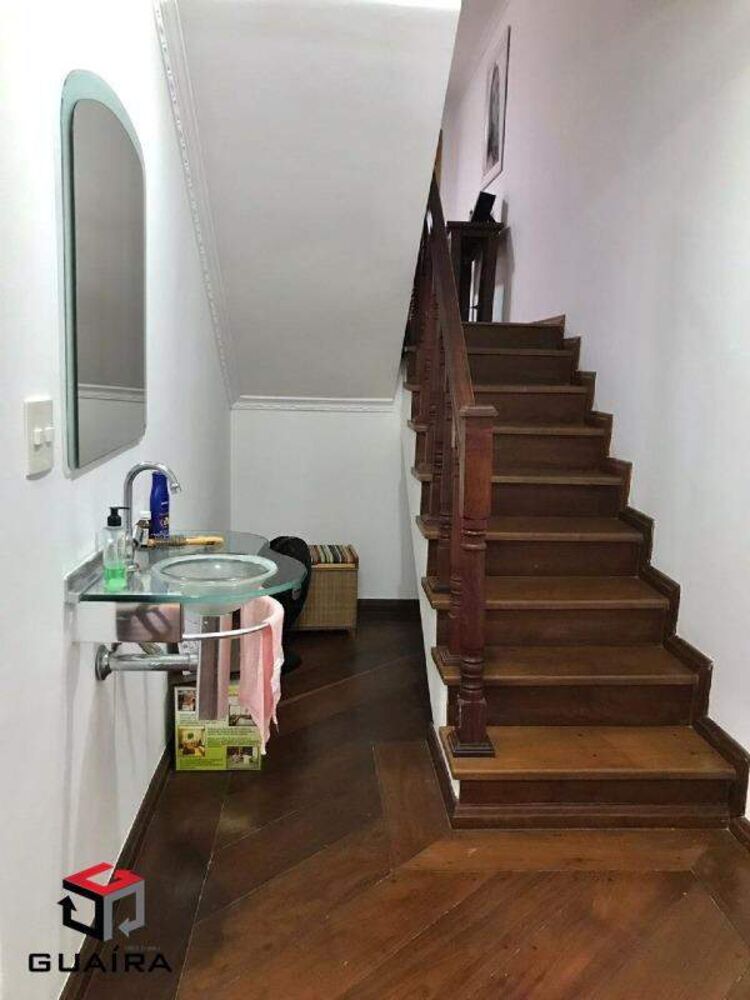 Sobrado para alugar com 5 quartos, 300m² - Foto 2
