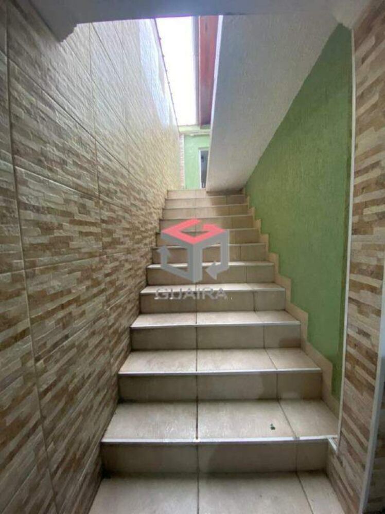 Sobrado à venda com 4 quartos, 194m² - Foto 1