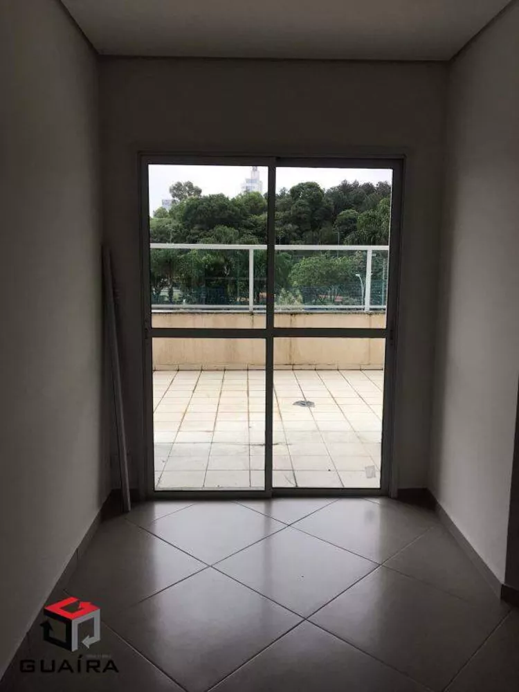 Apartamento à venda com 3 quartos, 132m² - Foto 2