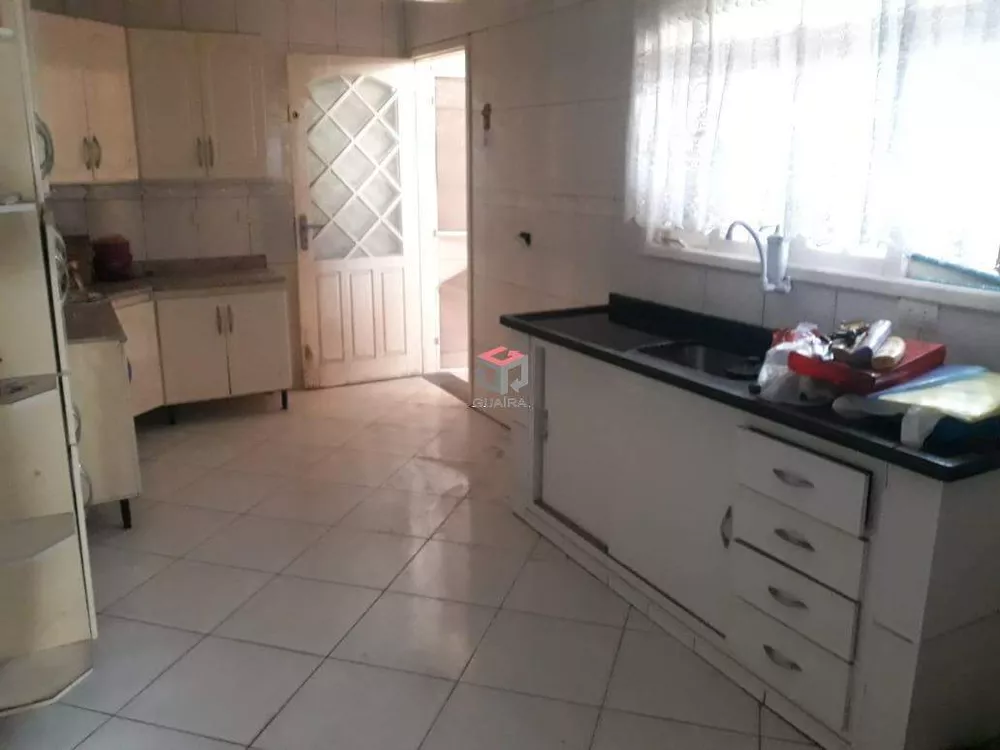 Sobrado à venda com 3 quartos, 100m² - Foto 1