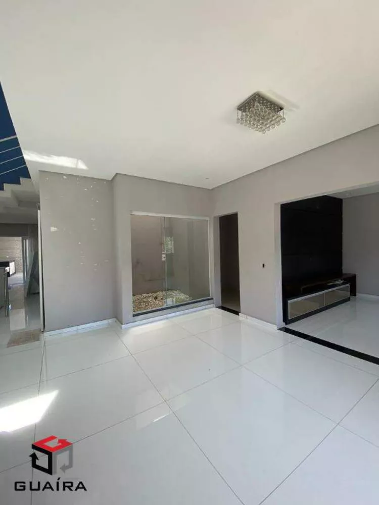 Sobrado à venda com 4 quartos, 420m² - Foto 3