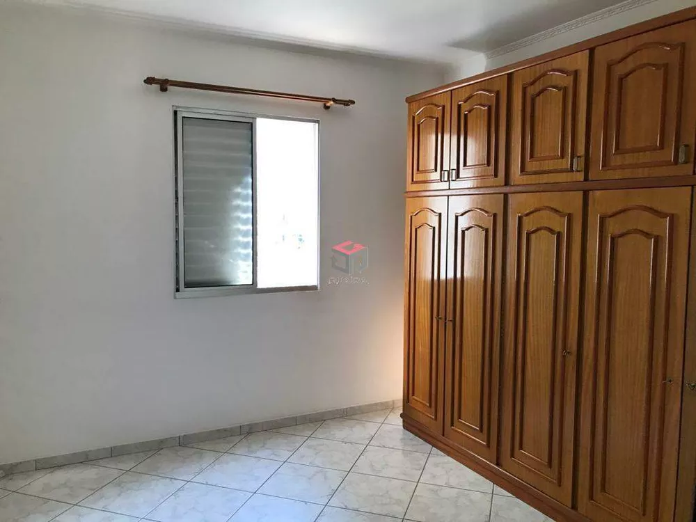 Apartamento à venda com 2 quartos, 66m² - Foto 4