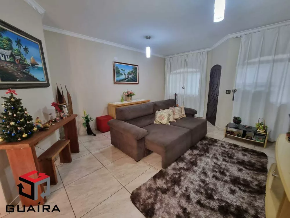 Sobrado à venda com 3 quartos, 180m² - Foto 1