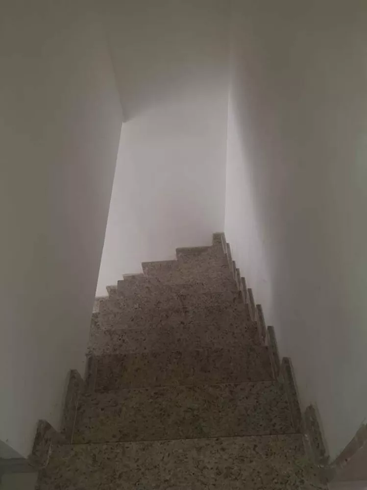 Sobrado à venda com 3 quartos, 169m² - Foto 4