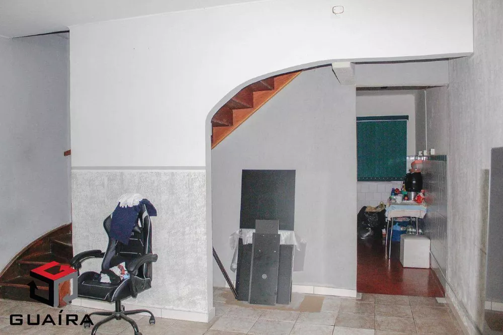 Sobrado à venda com 2 quartos, 94m² - Foto 3