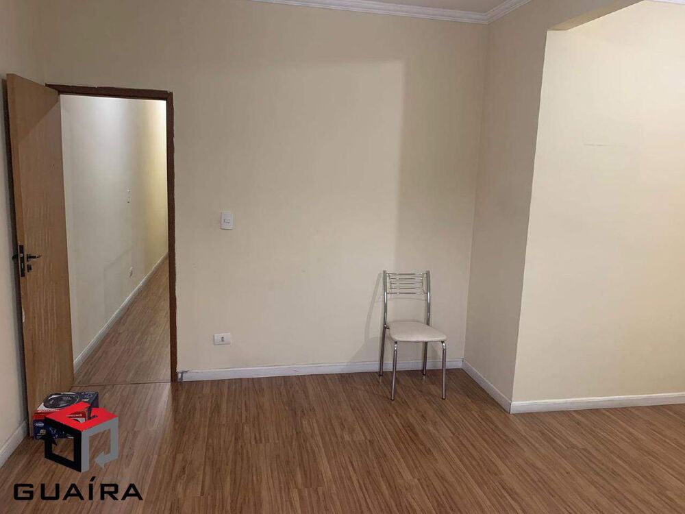 Sobrado à venda com 3 quartos, 200m² - Foto 3