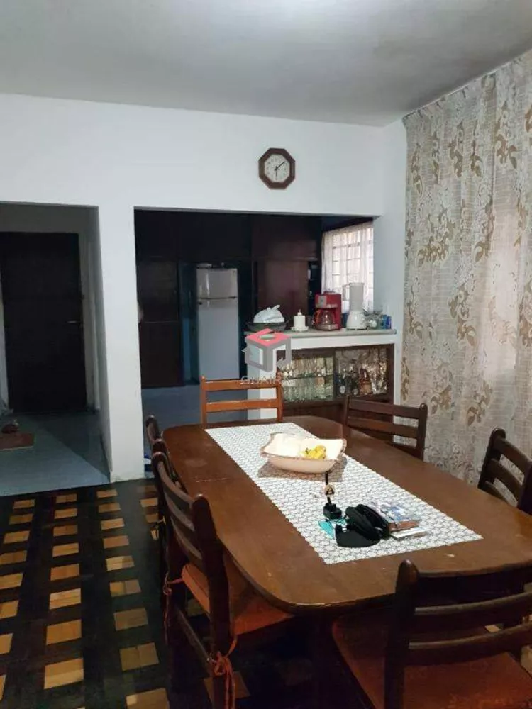 Casa à venda com 2 quartos, 200m² - Foto 5