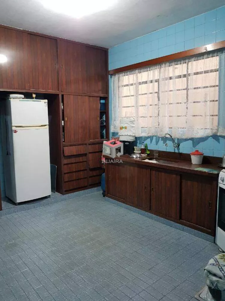 Casa à venda com 2 quartos, 200m² - Foto 14