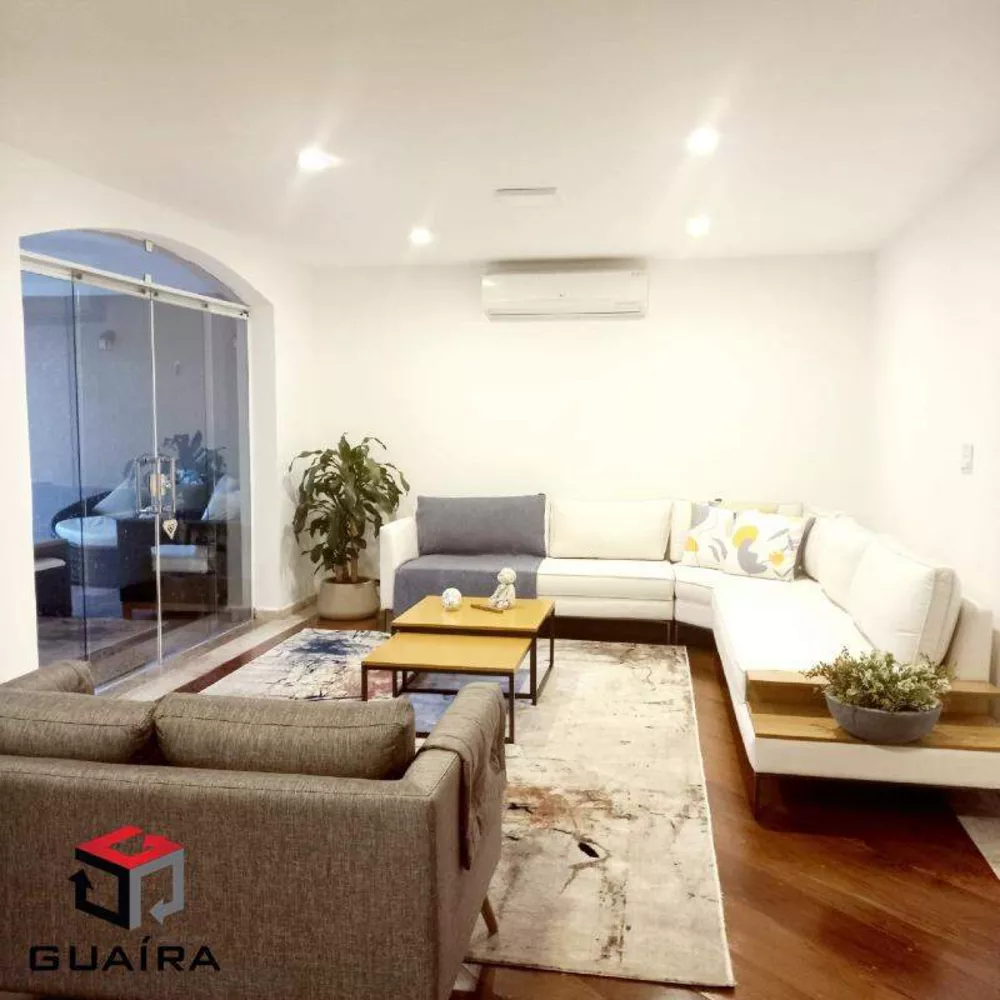 Sobrado à venda com 3 quartos, 415m² - Foto 1