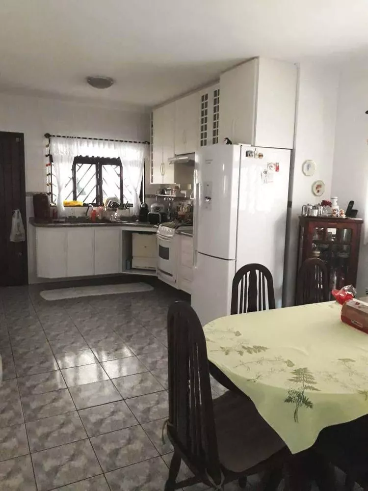 Sobrado à venda com 3 quartos, 189m² - Foto 3