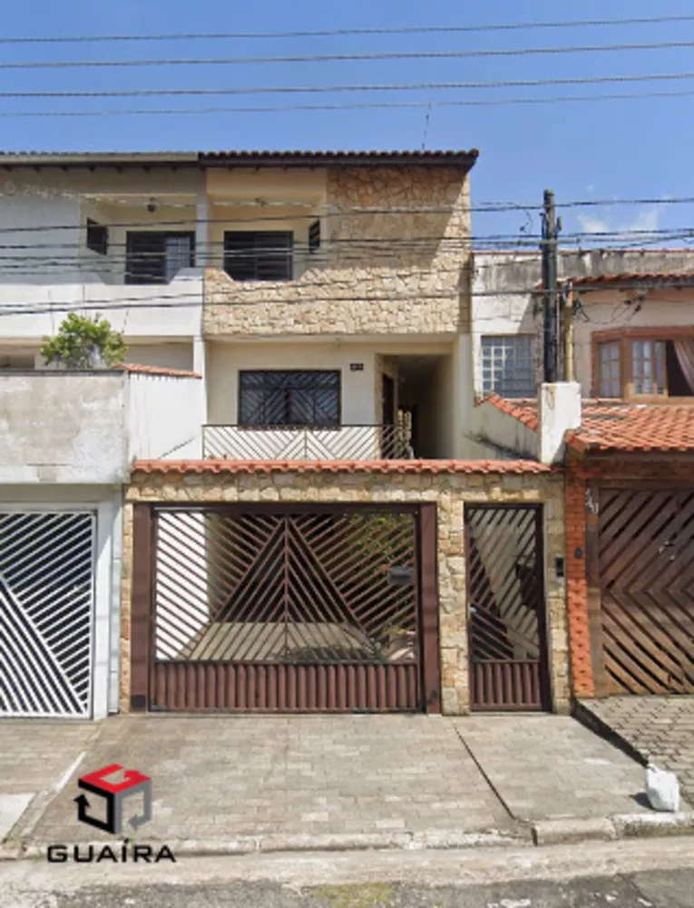 Sobrado à venda com 3 quartos, 189m² - Foto 1