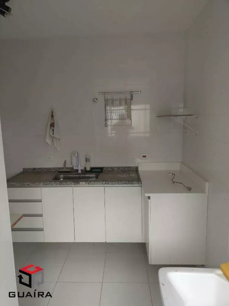 Apartamento à venda com 2 quartos, 67m² - Foto 4