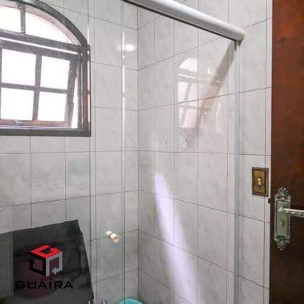 Sobrado à venda com 3 quartos, 188m² - Foto 4