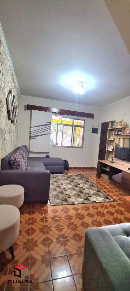 Sobrado à venda com 3 quartos, 198m² - Foto 2