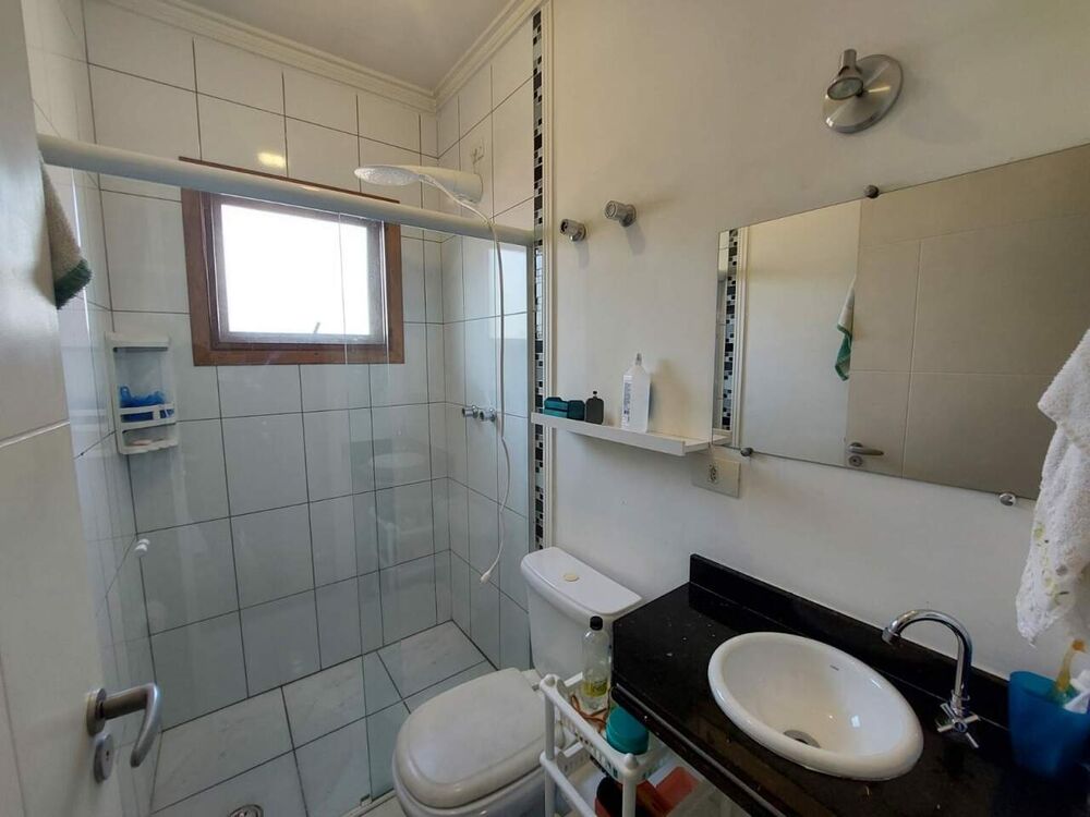 Sobrado à venda com 4 quartos, 181m² - Foto 2