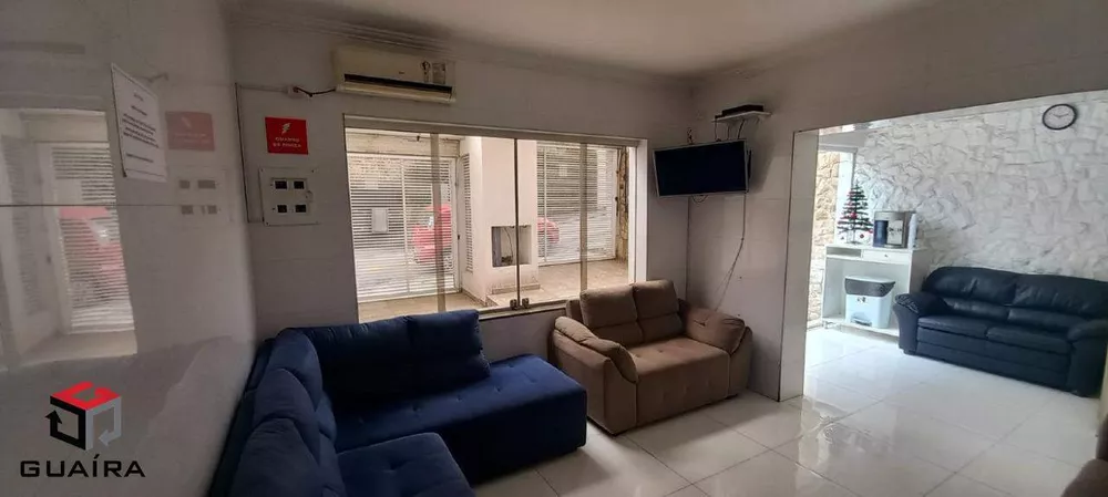 Sobrado à venda com 3 quartos, 250m² - Foto 1