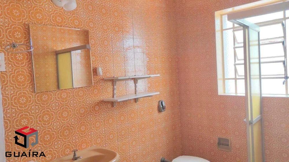 Terreno à venda com 3 quartos, 200m² - Foto 1