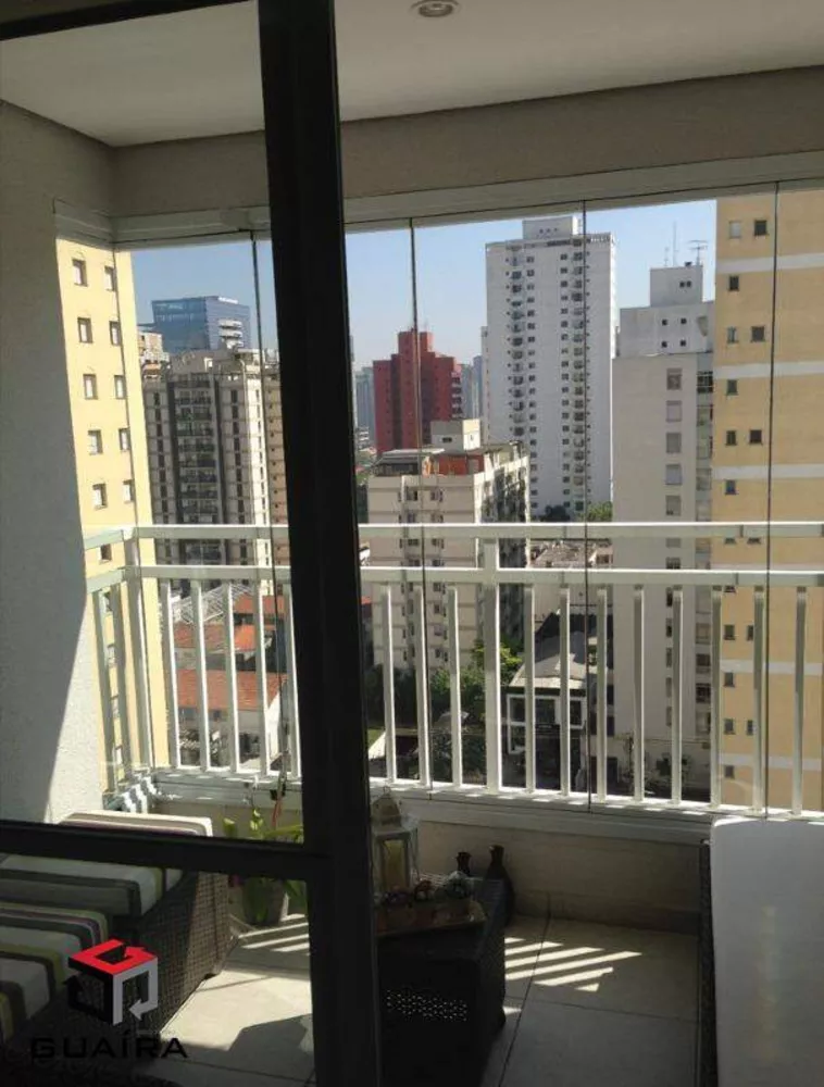 Apartamento à venda com 2 quartos, 72m² - Foto 2