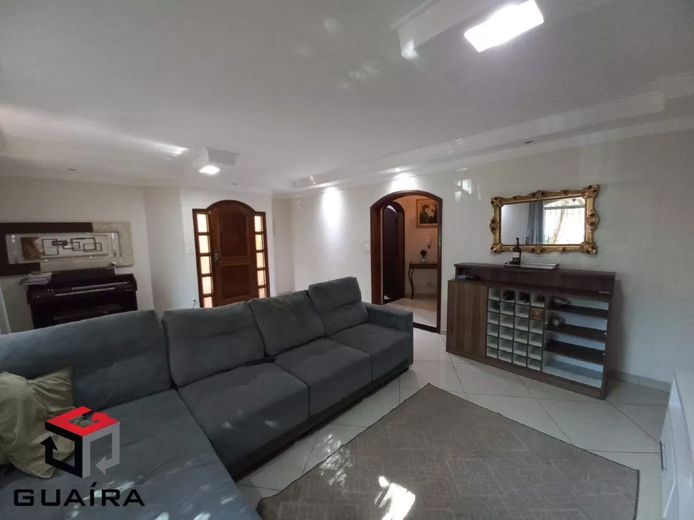 Sobrado à venda com 5 quartos, 327m² - Foto 2