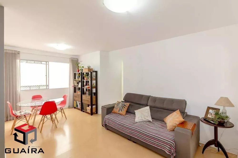 Apartamento à venda com 2 quartos, 70m² - Foto 1