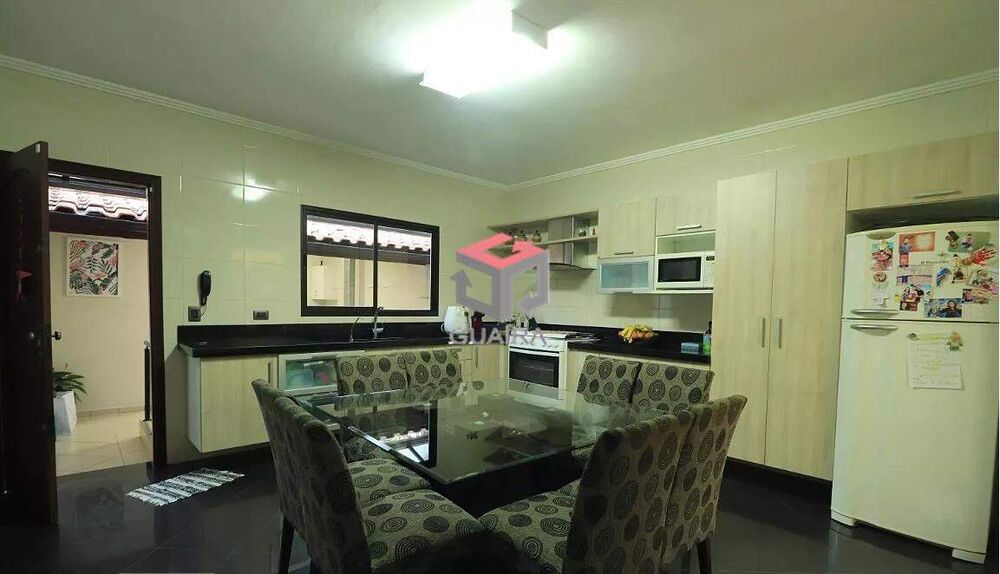 Sobrado à venda com 3 quartos, 258m² - Foto 3