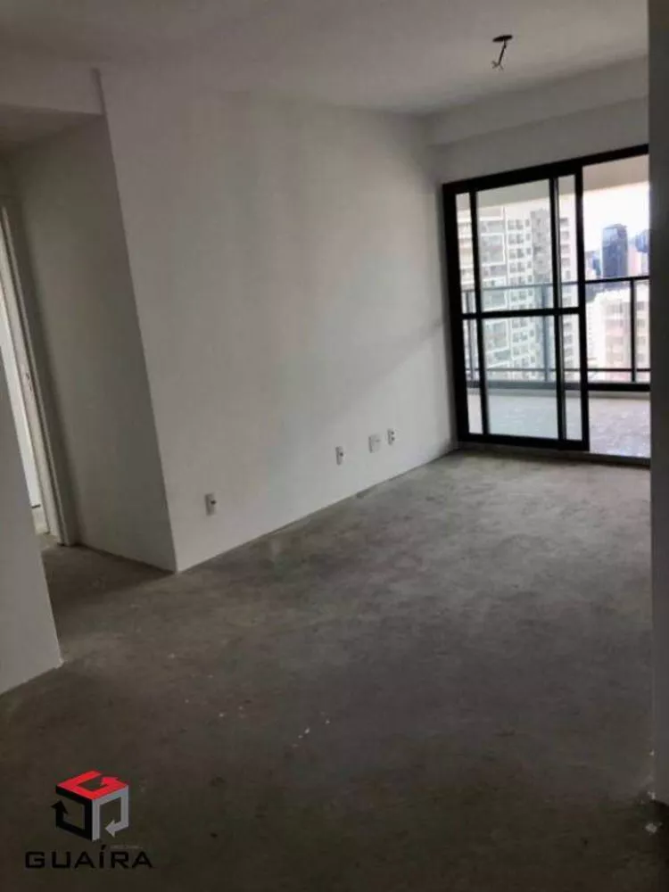 Apartamento à venda com 3 quartos, 84m² - Foto 2