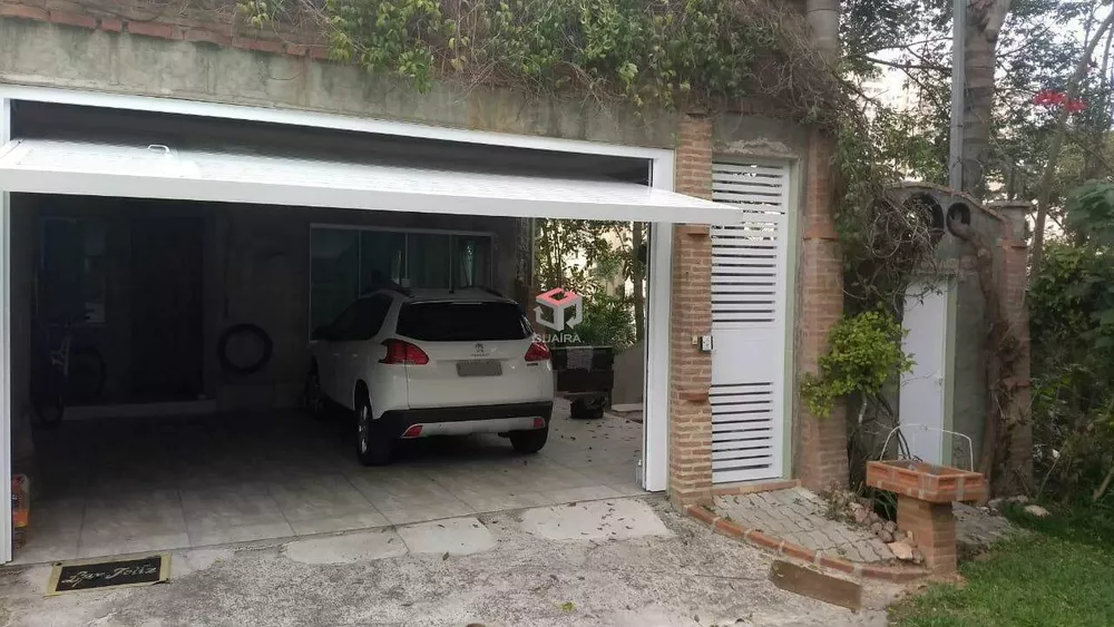 Sobrado à venda com 3 quartos, 443m² - Foto 1