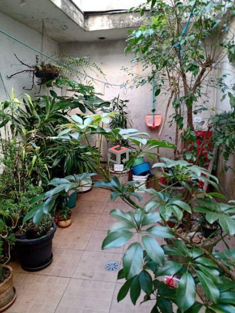 Sobrado à venda com 3 quartos, 220m² - Foto 2