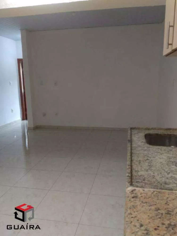 Sobrado à venda com 2 quartos, 81m² - Foto 3