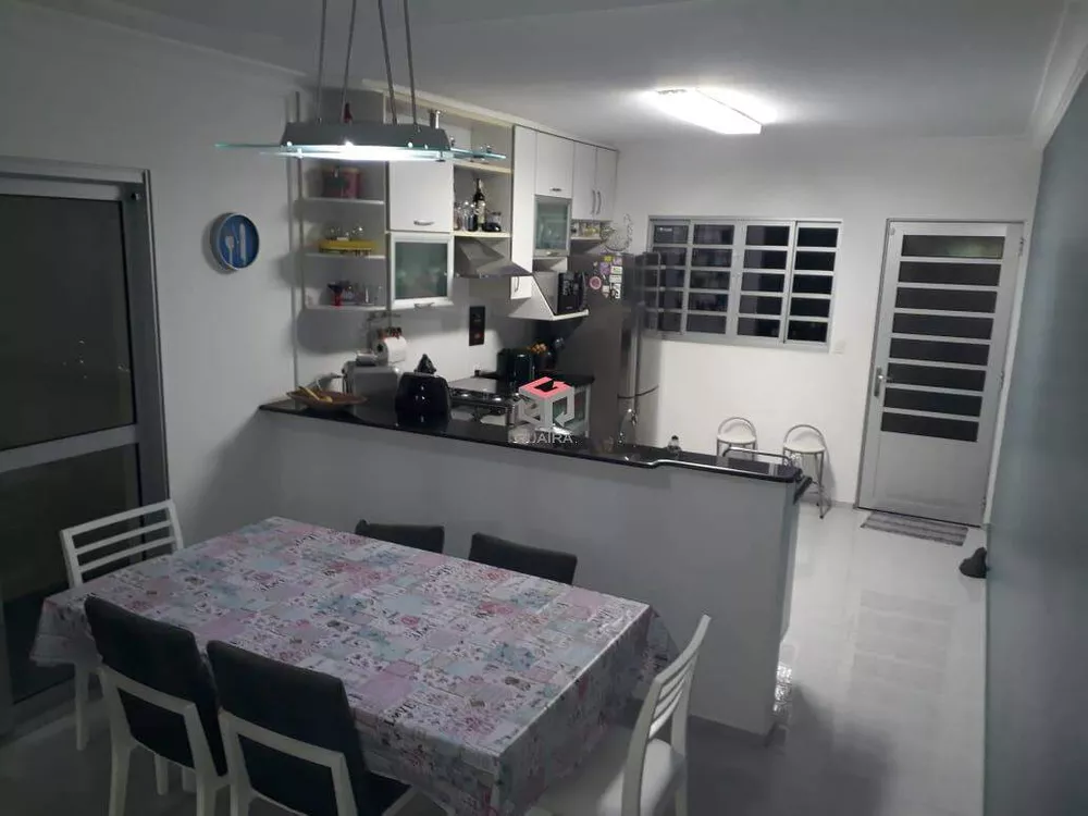 Sobrado à venda com 3 quartos, 182m² - Foto 4