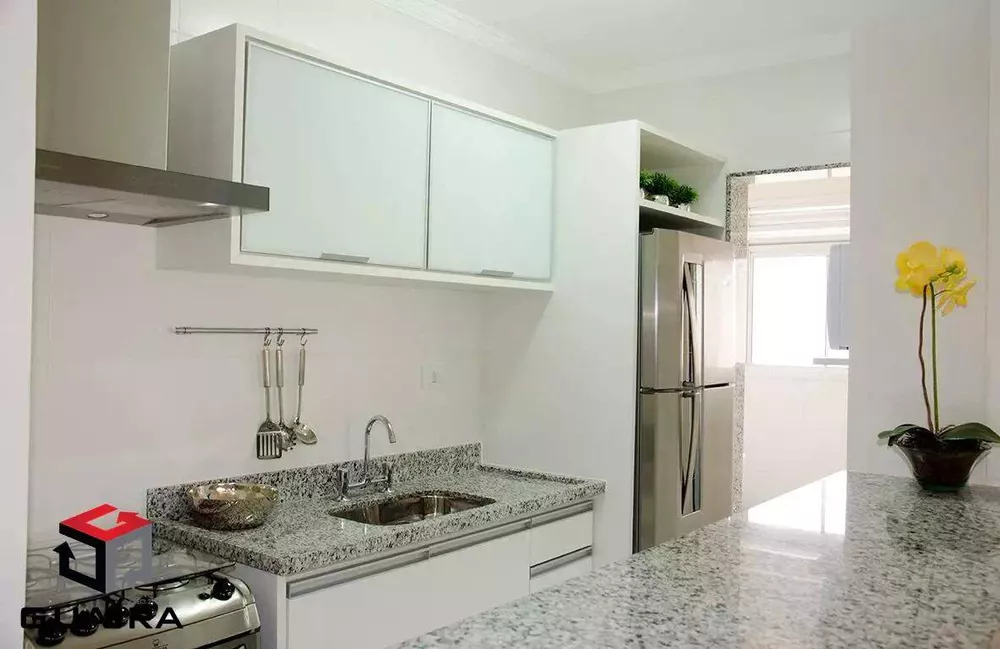 Apartamento à venda com 2 quartos, 60m² - Foto 4