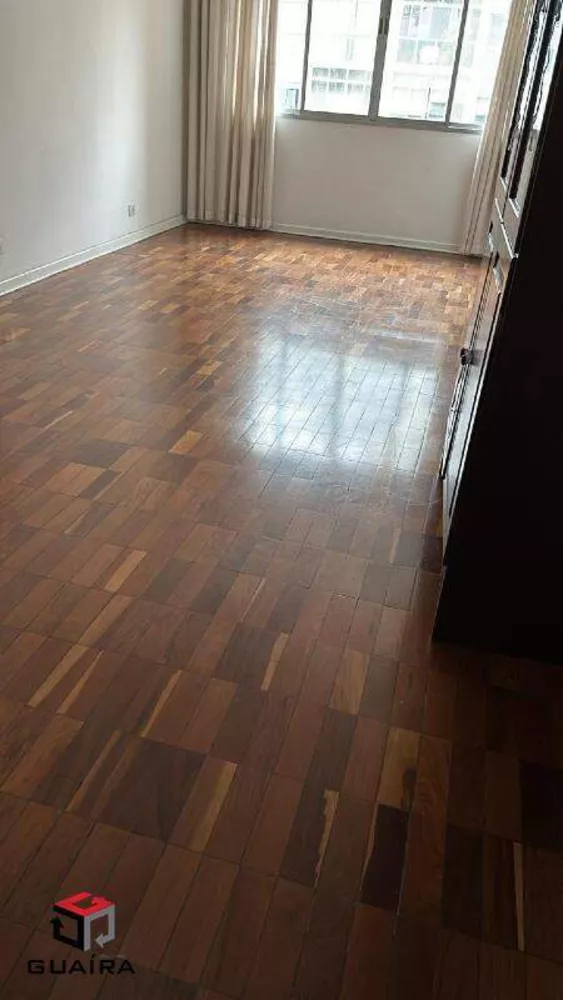 Apartamento à venda com 3 quartos, 110m² - Foto 2