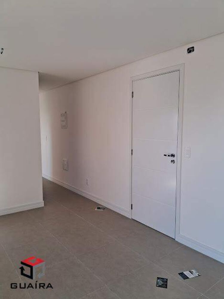 Apartamento à venda com 2 quartos, 47m² - Foto 2