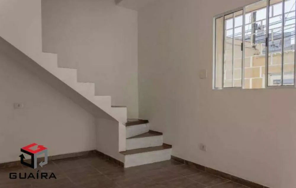 Sobrado à venda com 2 quartos, 90m² - Foto 1