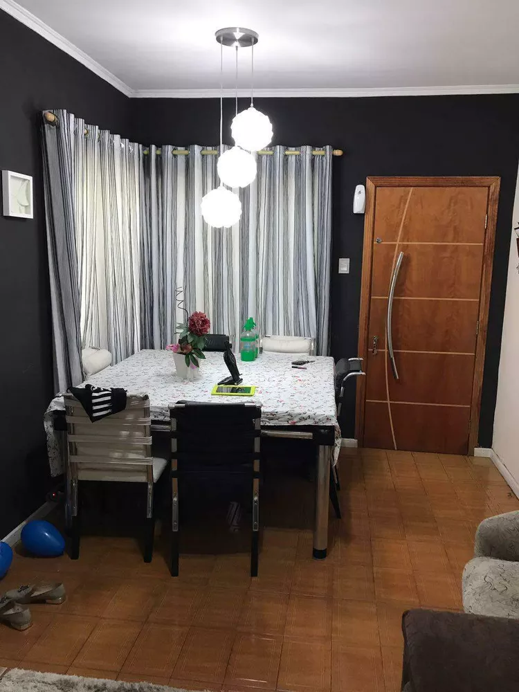 Casa à venda com 3 quartos, 240m² - Foto 8