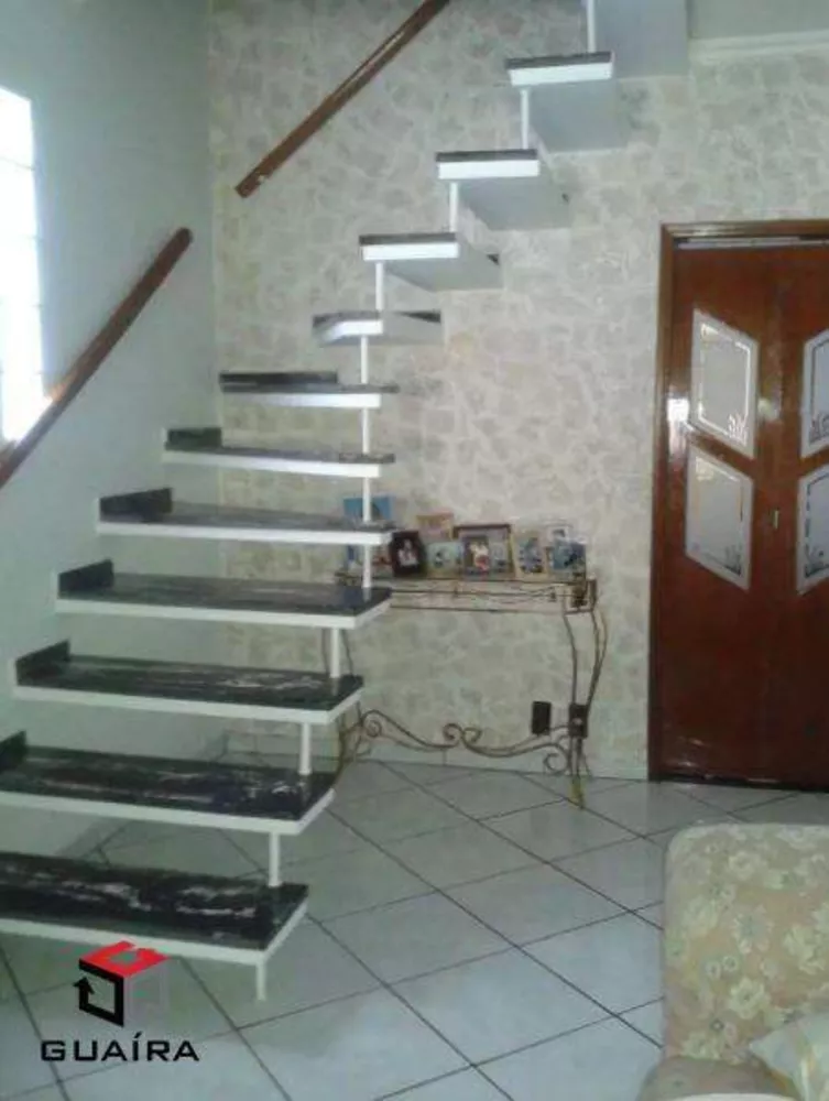 Sobrado à venda com 3 quartos, 122m² - Foto 2