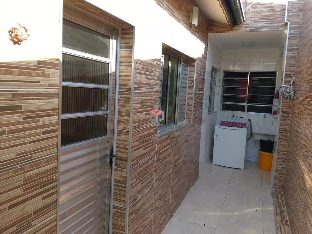 Casa à venda com 2 quartos, 110m² - Foto 4