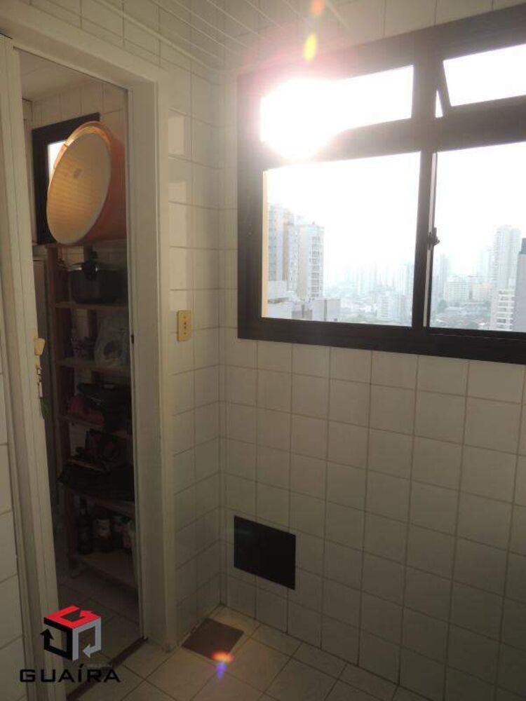 Apartamento à venda com 3 quartos, 75m² - Foto 15