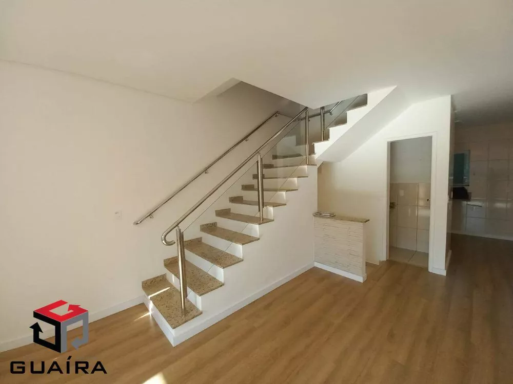 Sobrado à venda com 2 quartos, 140m² - Foto 2