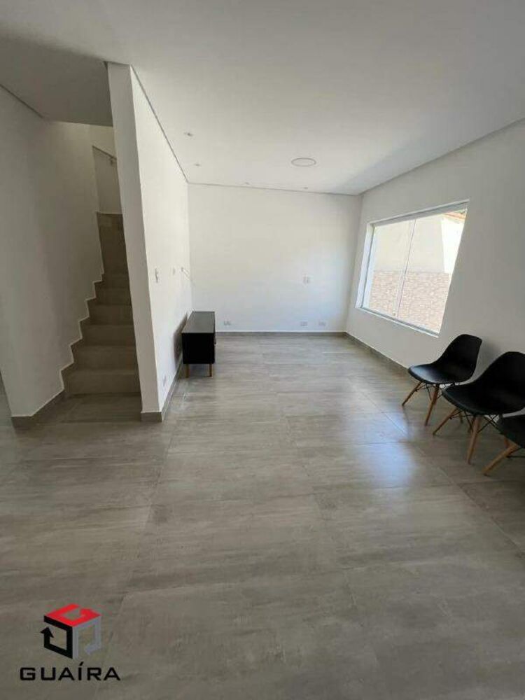 Sobrado à venda com 3 quartos, 170m² - Foto 2